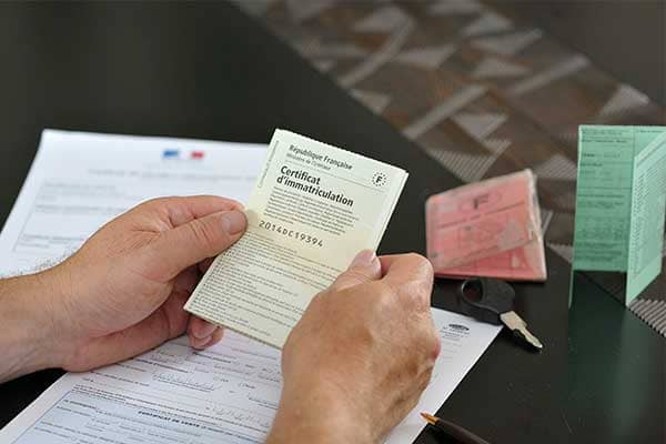 Changement de titulaire sur le certificat d'immatriculation