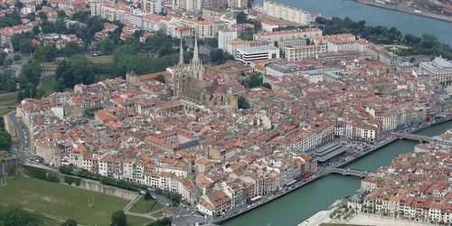 carte grise Bayonne